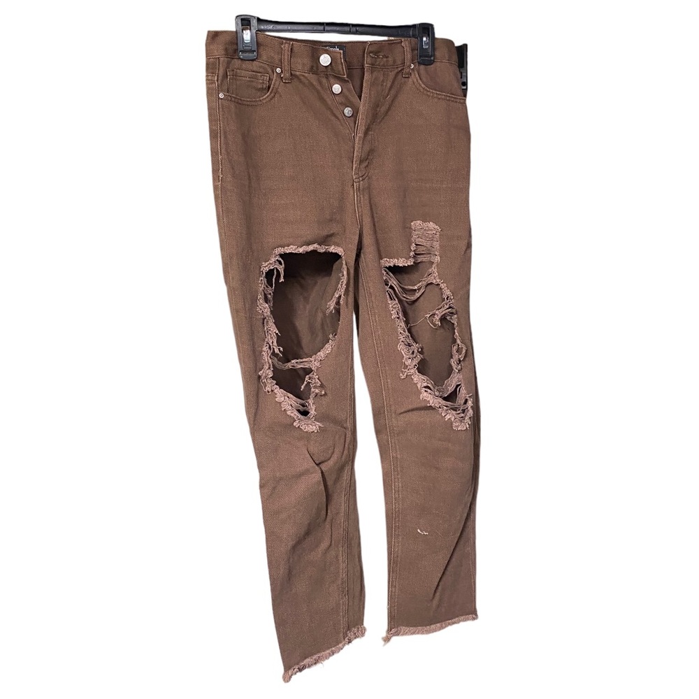 SIMPLE SOCIETY.. high-waisted, booty-sculpting, distressed jeans.